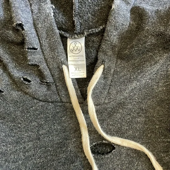 Alternative Apparel hoody - Picture 2 of 3